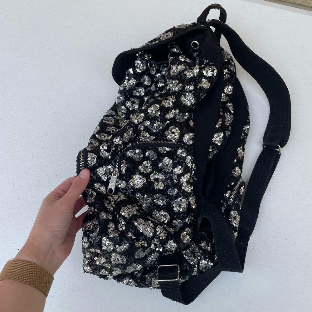 Victoria’s Secret Pink Bling Backpack Sequin Leopard Travel Bag Cheetah Animal - Picture 3 of 14